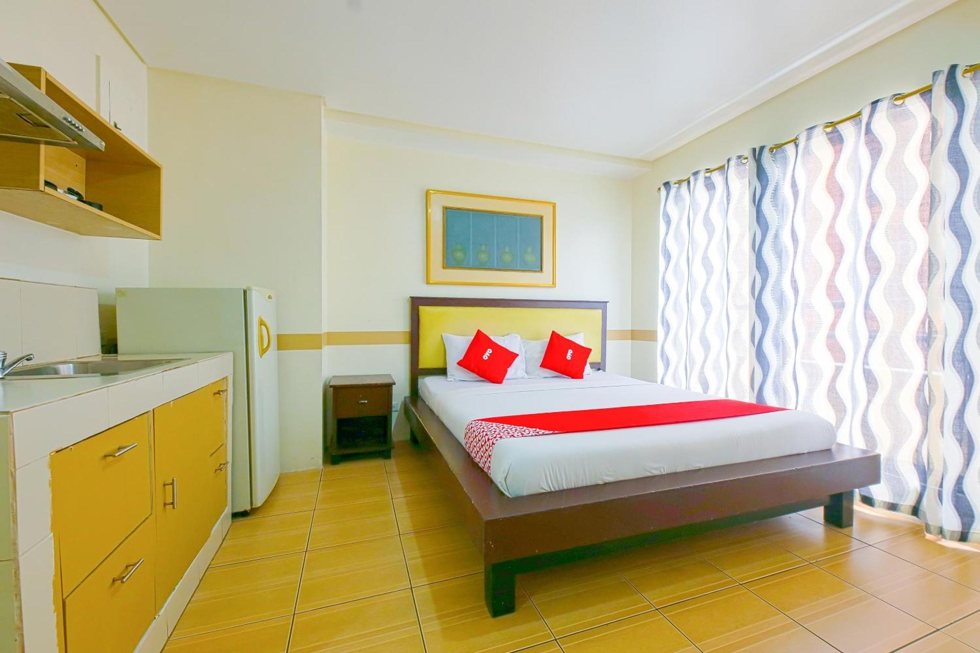 Oyo 769 Poblacion Suites Polaris Makati City Kültér fotó