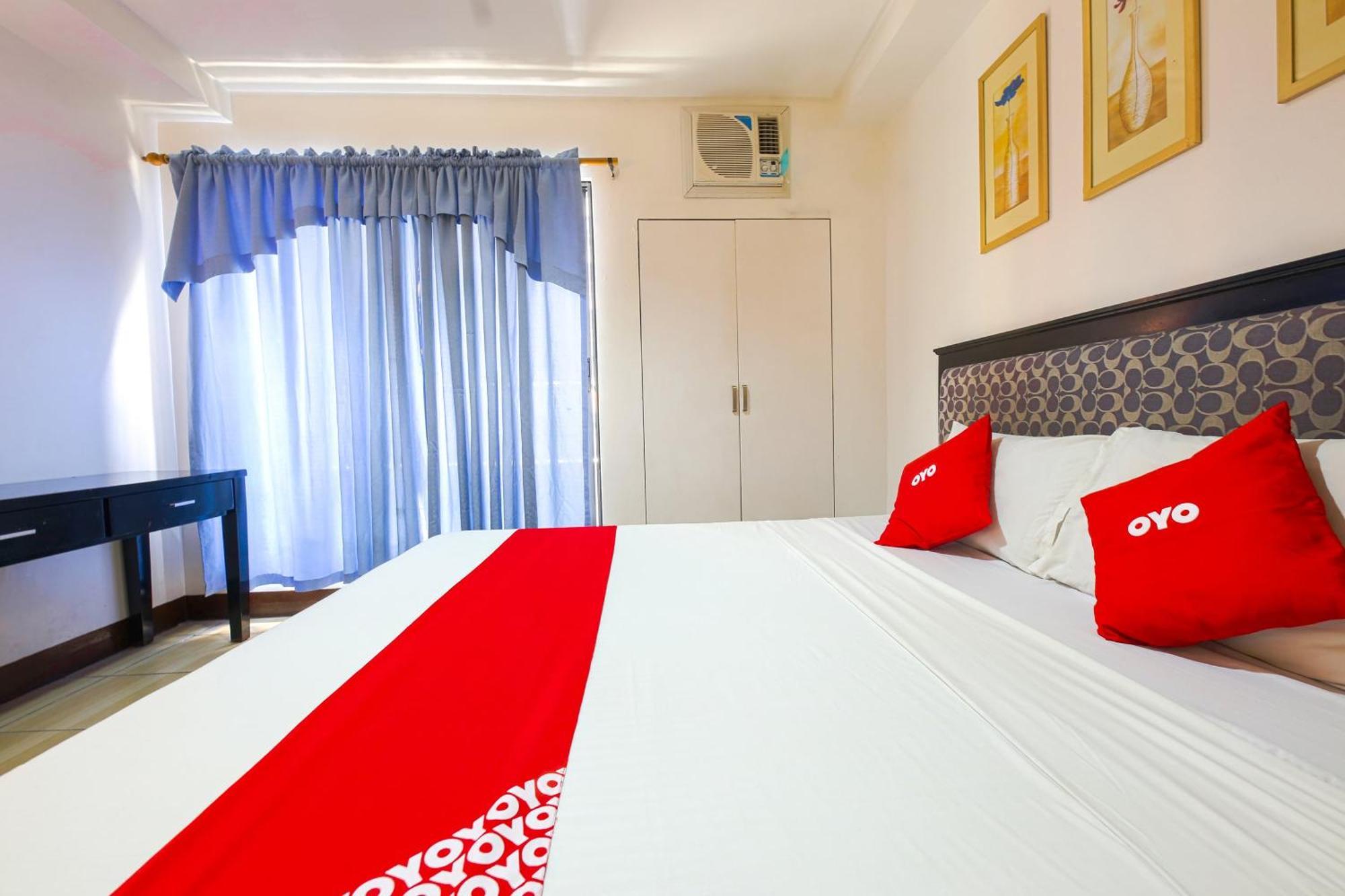 Oyo 769 Poblacion Suites Polaris Makati City Kültér fotó